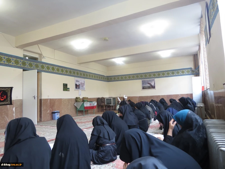 برگزاری مراسم قرائت زیارت عاشورا به مناسبت ماه محرم 3