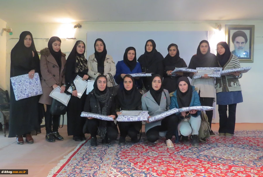 برگزاری مراسم 16 آذر « روز دانشجو » در آموزشکده فنی و حرفه ای دختران خوی 4