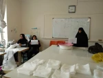 تولید ماسک در کارگاههای دوخت آموزشکده فنی و حرفه ای دختران خوی 5