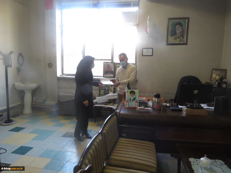 تجلیل از همکاران آقا به مناسبت فرا رسیدن ولادت حضرت علی (ع) و روز مرد در آموزشکده فنی و حرفه ای دختران خوی 4