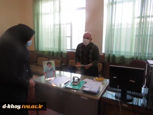 تجلیل از همکاران آقا به مناسبت فرا رسیدن ولادت حضرت علی (ع) و روز مرد در آموزشکده فنی و حرفه ای دختران خوی 5
