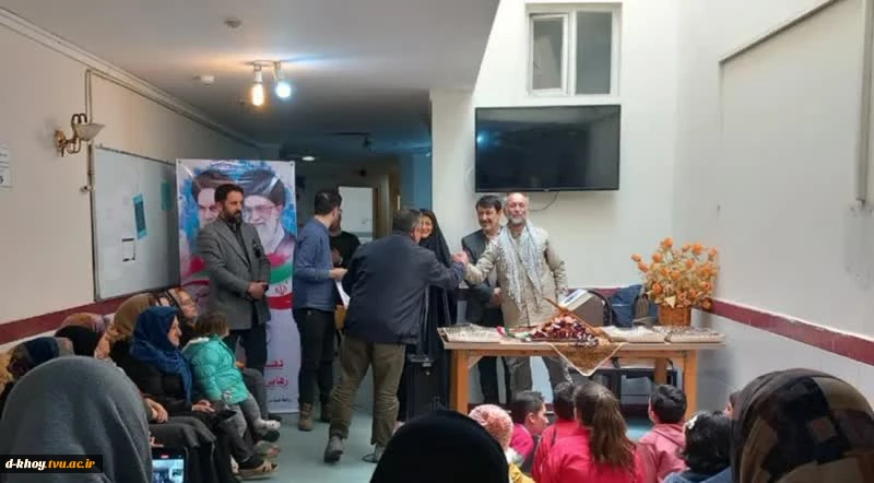 ویژه برنامه جشن انقلاب با محوریت جهاد تبیین 3