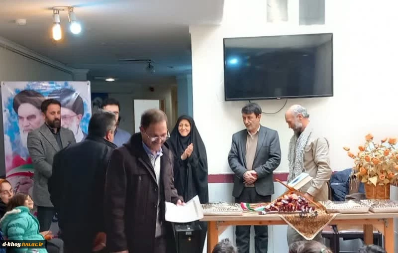 ویژه برنامه جشن انقلاب با محوریت جهاد تبیین 8