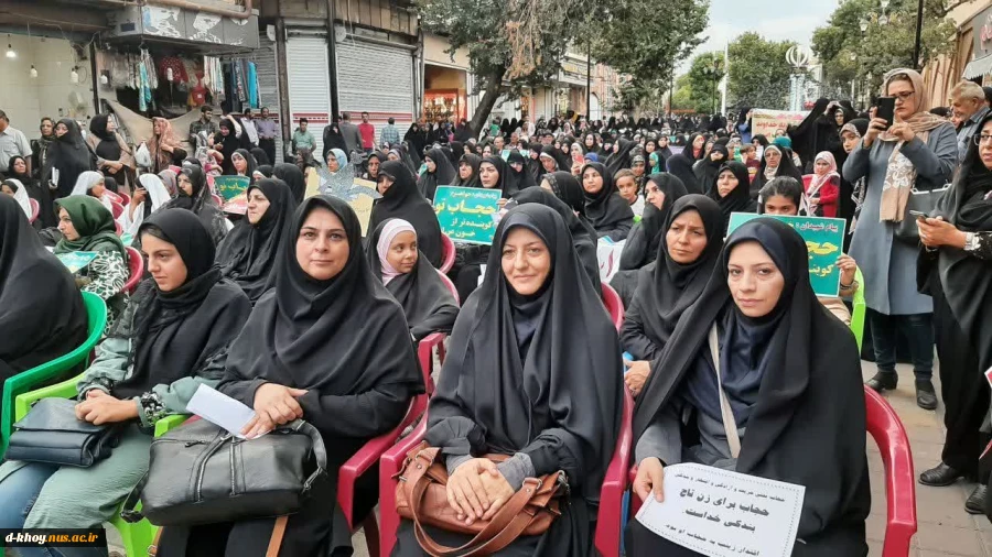 انتخاب رئیس آموزشکده دختران خوی  به عنوان الگوی برتر عفاف و حجاب دانشگاهیان شهرستان خوی 2