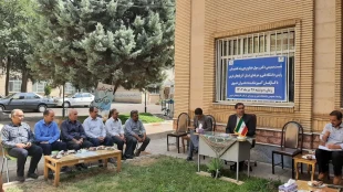نشست صمیمی رئیس دانشگاه فنی و حرفه‌ای استان آذربایجان غربی با کارکنان آموزشکده دختران خوی 4