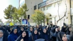 حضور گسترده دانشگاهیان آموزشکده فنی و حرفه ای دختران خوی در راهپیمایی ١٣ آبان 3